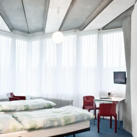 Cip Hotel 3*